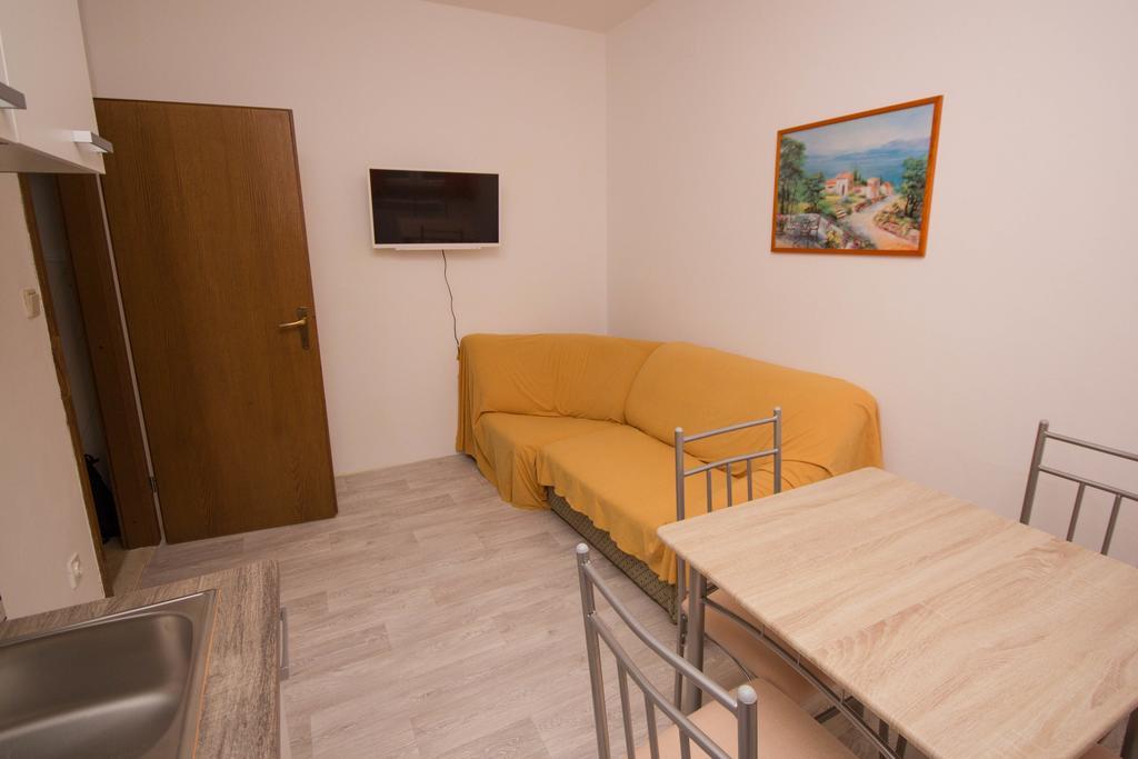 Apartments Mornar Poljica  Bagian luar foto